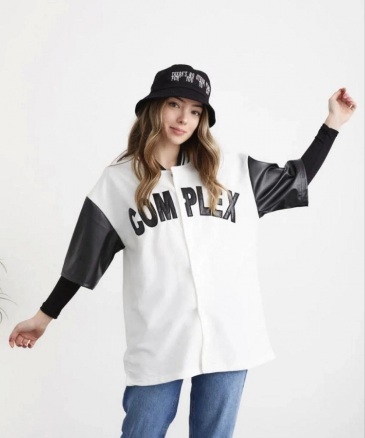 Kadın Complex Kolları Deri Kolej Oversize T-shirt - Beyaz