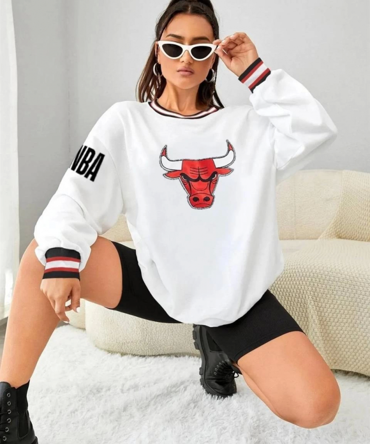 Kadın Nakışlı Oversize Sweatshirt - Beyaz